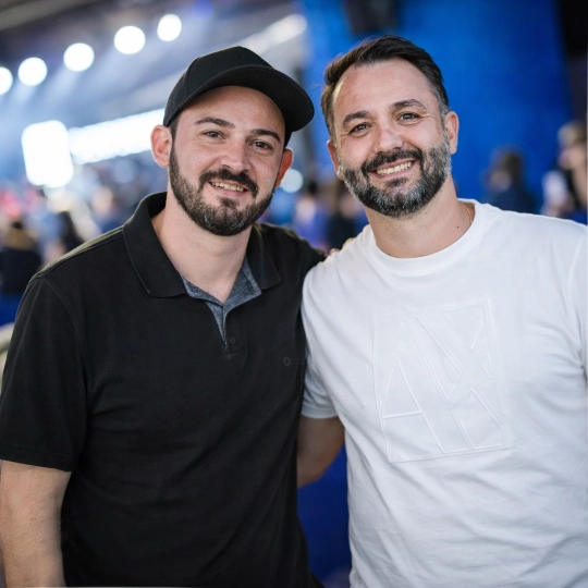 Irmãos Mateus e Thiago Mutti - Fundadores